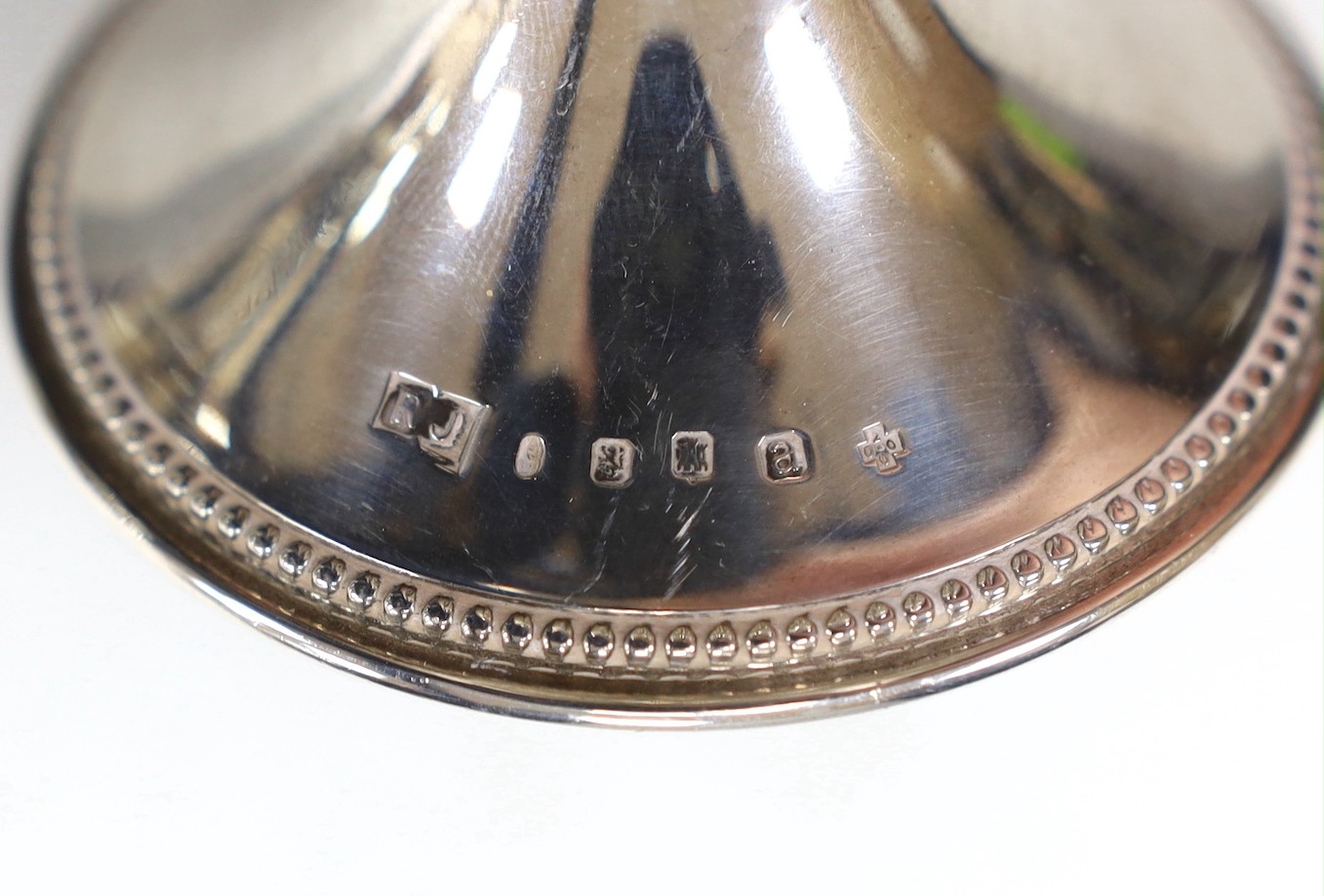 An Elizabeth II Scottish silver limited edition Millennium commemorative goblet, by Richard Jarvis, numbered 42/250, Edinburgh, 2000, height 10.6cm, 8.1oz.